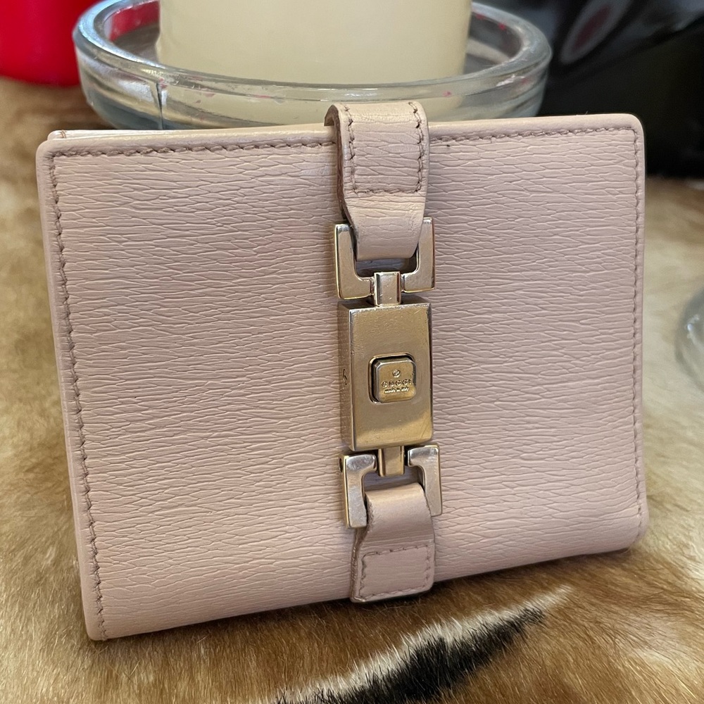 Beautiful Gucci Jackie Leather Bifold Wallet in EUC